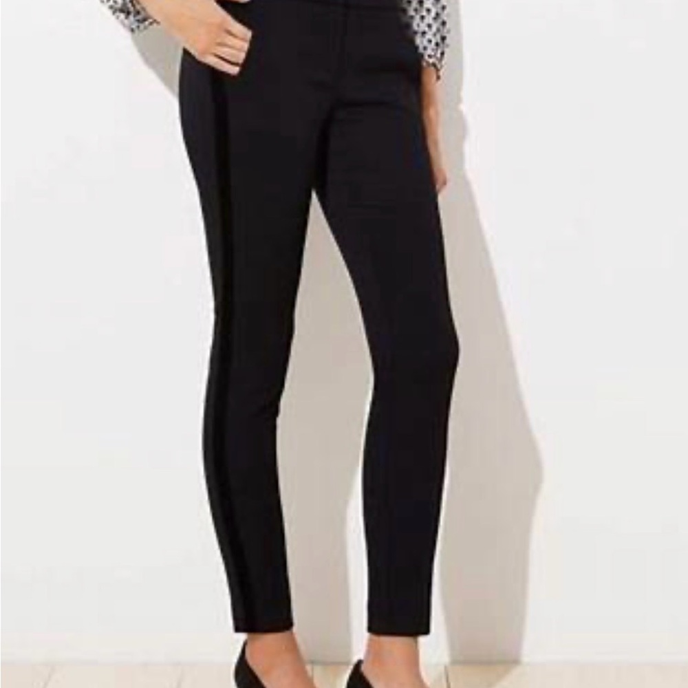 LOFT Marisa Black Skinny Pants Size 8 Petite
